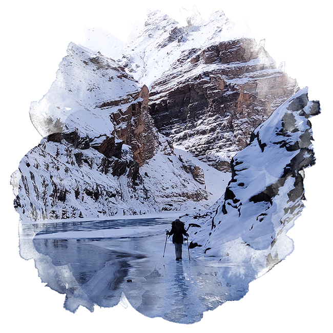 Mythique trekking sur le fleuve gelé du zanskar